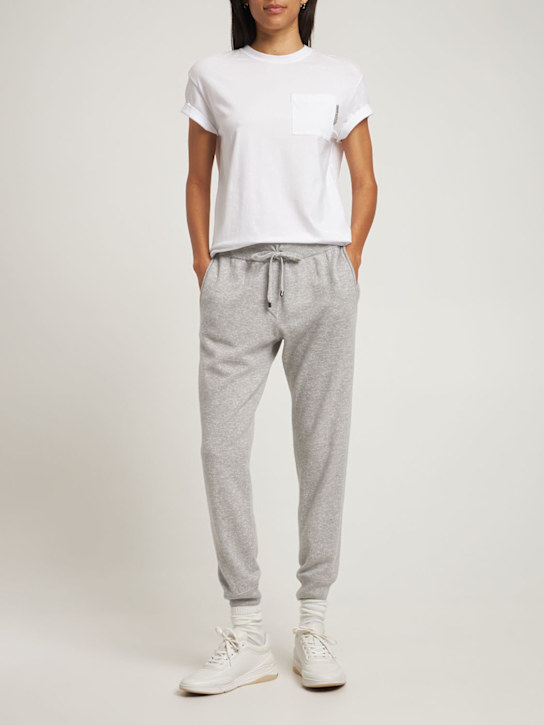 Brunello Cucinelli: Pantalones jogging de jersey de cashmere - Gris Claro - women_1 | Luisa Via Roma