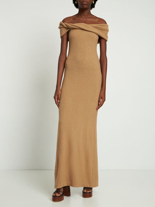Brandon Maxwell: Robe en maille côtelée de laine mélangée - Camel - women_1 | Luisa Via Roma