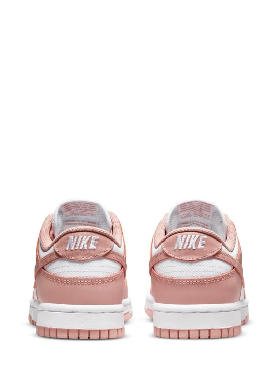 Sneakers dunk low - Nike - Mujer  | Luisaviaroma