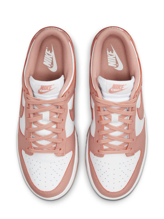 Sneakers dunk low - Nike - Mujer  | Luisaviaroma