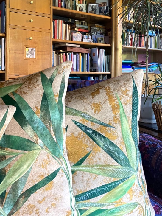 Chiara Grifantini: Golden Botany cushion - Yeşil - ecraft_1 | Luisa Via Roma