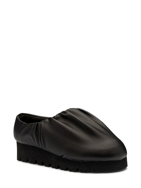 Yume Yume: Chaussures basses en simili-cuir Camp - Noir - women_1 | Luisa Via Roma