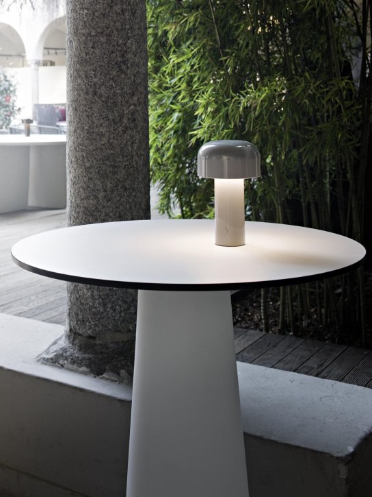 Flos: Bellhop table lamp - Grey - ecraft_1 | Luisa Via Roma