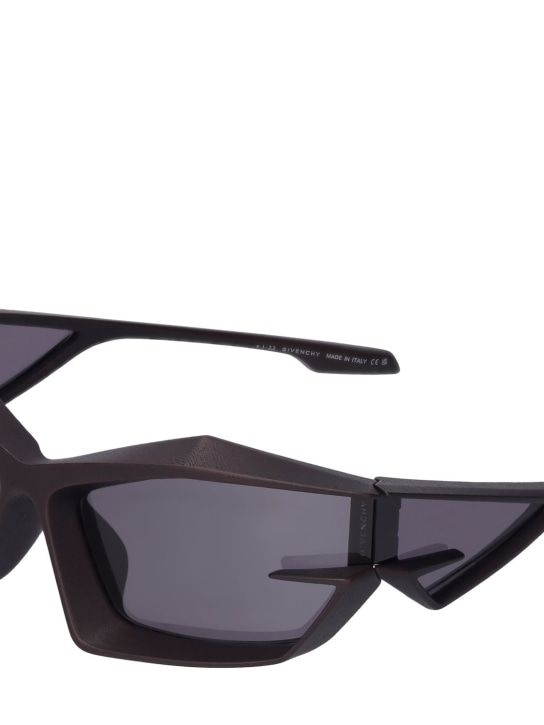 Givenchy: Giv Cut geometric sunglasses - Black/Smoke - women_1 | Luisa Via Roma