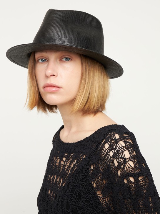 Ann Demeulemeester: Suze woven hat - Black - women_1 | Luisa Via Roma