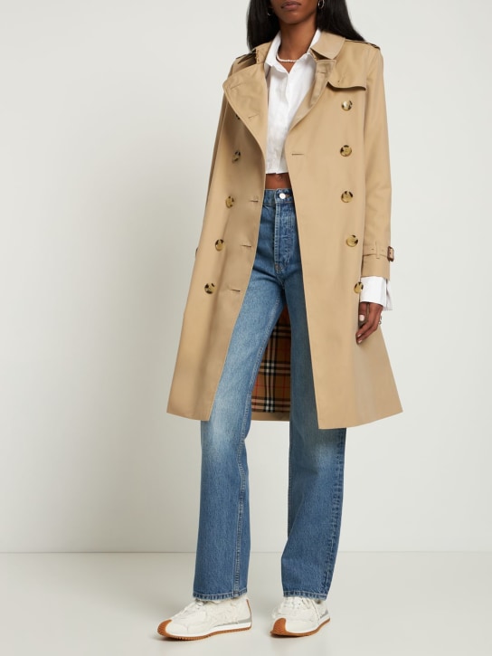 Burberry: Trench-coat long en toile Kensington - Beige - women_1 | Luisa Via Roma