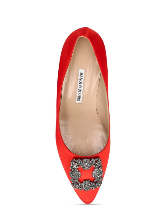 Manolo Blahnik: 70毫米Hangisi绸缎高跟鞋 - 红色 - women_4 | Luisa Via Roma