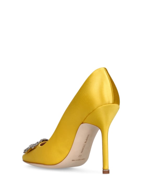 Manolo Blahnik: 105mm Hangisi satin pumps - Yellow - women_3 | Luisa Via Roma