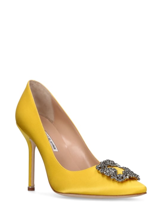Manolo Blahnik: 105mm Hangisi satin pumps - Yellow - women_2 | Luisa Via Roma