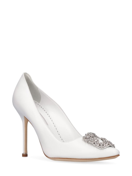Manolo Blahnik: 105毫米Hangisi皮革高跟鞋 - 白色 - women_2 | Luisa Via Roma