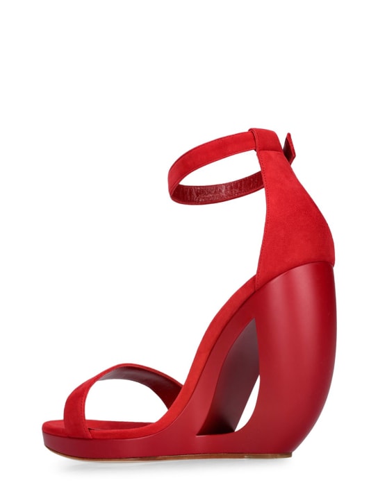 Manolo Blahnik: 105毫米Rocar麂皮坡跟凉鞋 - 红色 - women_3 | Luisa Via Roma