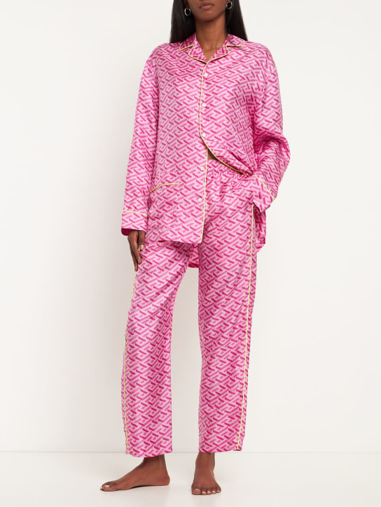 Versace: Monogram print silk twill pajama shirt - Multicolor - women_1 | Luisa Via Roma