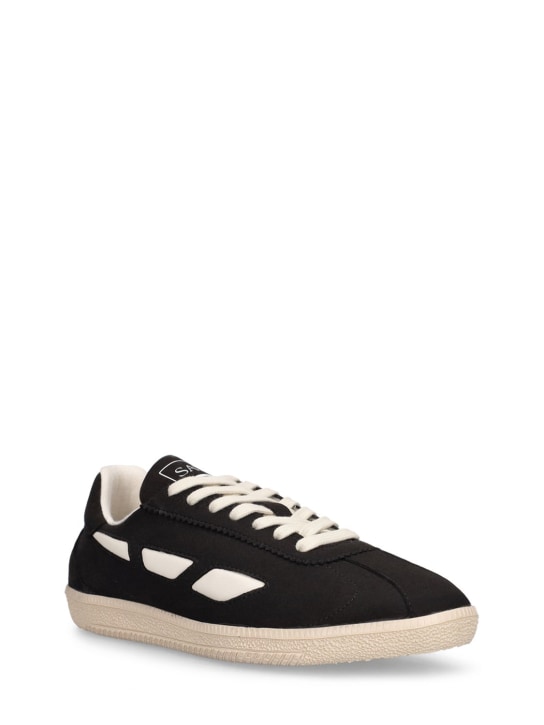 Saye: Modelo '70 Vegan Black sneakers - Black - women_2 | Luisa Via Roma