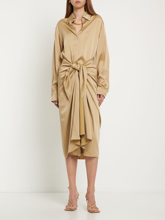 Michael Kors Collection: MIDIKLEID AUS TECHNOSTOFF MIT KNOTEN - Beige - women_1 | Luisa Via Roma
