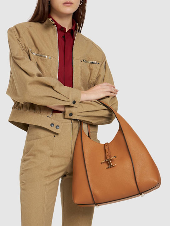 Tod's: Medium T sacca shoulder bag - women_1 | Luisa Via Roma