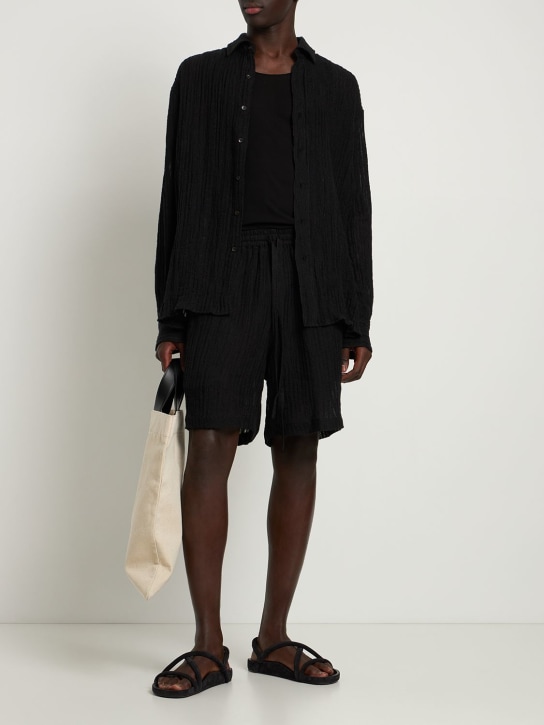 Commas: 梭织亚麻混纺短裤 - 黑色 - men_1 | Luisa Via Roma