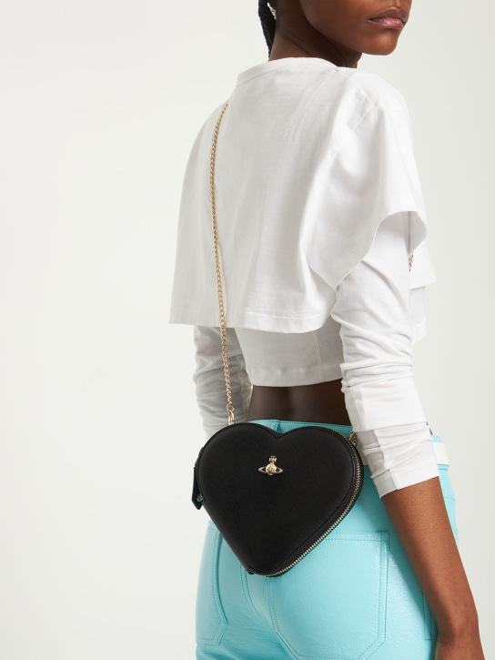 Vivienne Westwood: New Heart saffiano leather shoulder bag - Siyah - women_1 | Luisa Via Roma