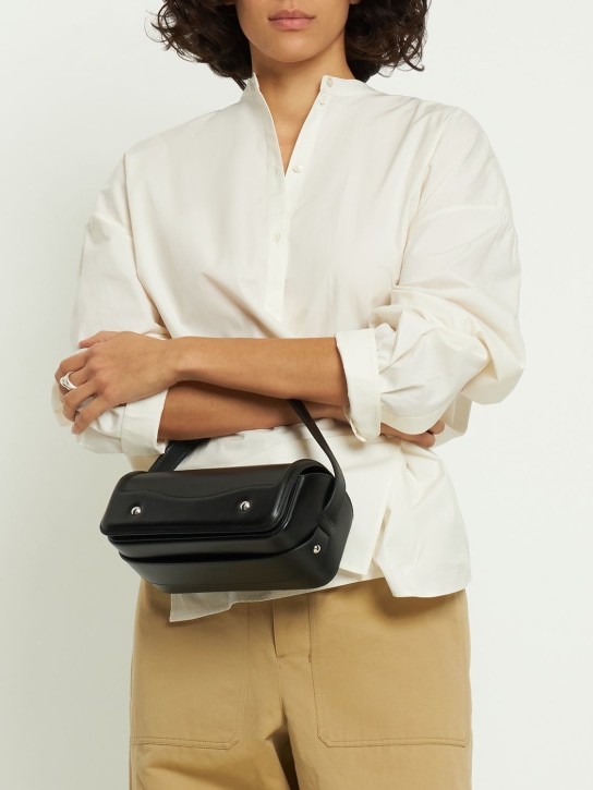 Lemaire: Handtasche aus glänzendem Leder „Ransel“ - women_1 | Luisa Via Roma