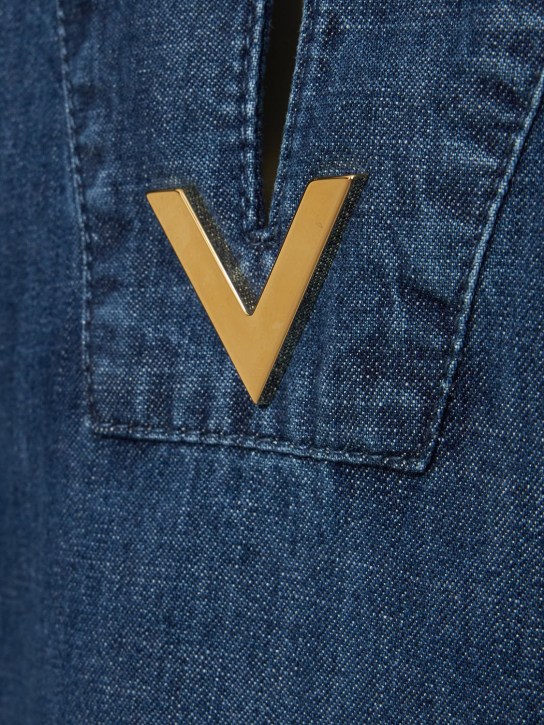 Valentino: Camisa caftán de cambray denim con logo - Azul - women_1 | Luisa Via Roma