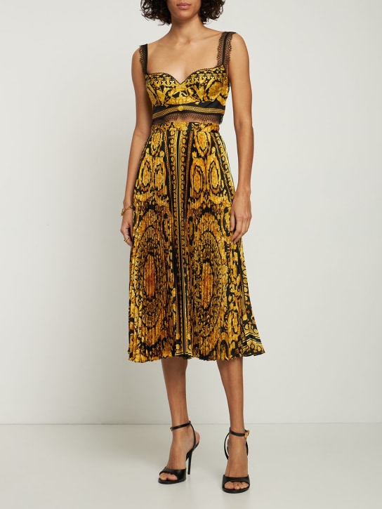 Versace: Barocco print pleated twill midi skirt - Multicolor - women_1 | Luisa Via Roma