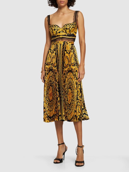Versace: Barocco print pleated twill midi skirt - Multicolor - women_1 | Luisa Via Roma