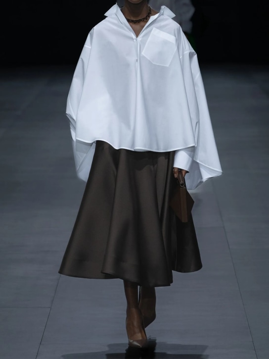 Valentino: Camisa oversize de popelina de algodón - Blanco Óptico - women_1 | Luisa Via Roma