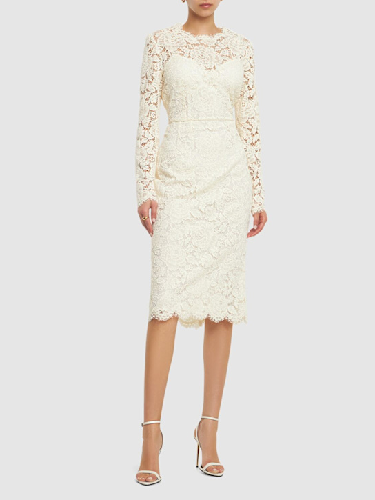 Lace long sleeve midi dress - Thumbnail 2