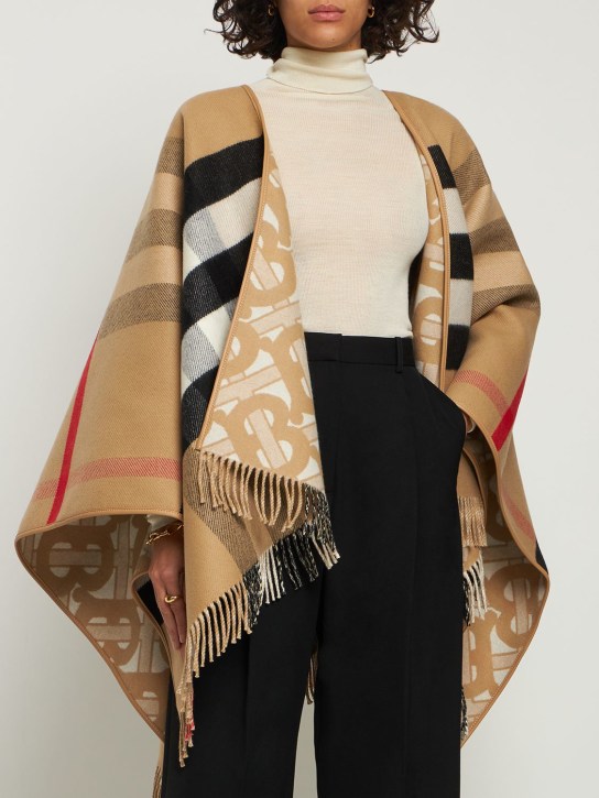 Burberry: TB half mega wool & cashmere cape - Archive Beige - women_1 | Luisa Via Roma