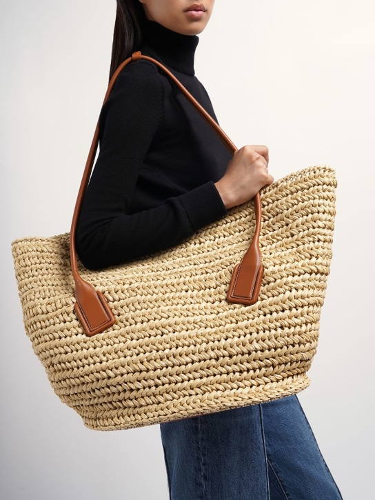Bottega Veneta: Arco raffia crochet tote bag - Natural - women_1 | Luisa Via Roma