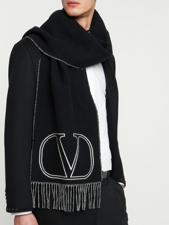 Valentino Garavani: VLogo signature wool scarf - Black/Ivory - men_1 | Luisa Via Roma