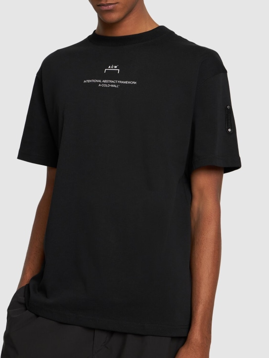 A-COLD-WALL*: Brutalist print cotton jersey t-shirt - men_2 | Luisa Via Roma