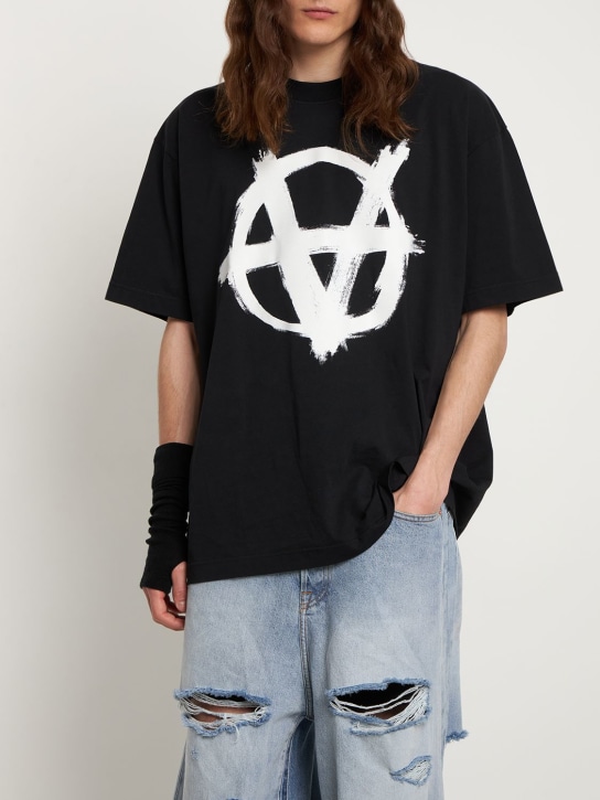 Anarchy logo print cotton t-shirt - VETEMENTS - Men | Luisaviaroma