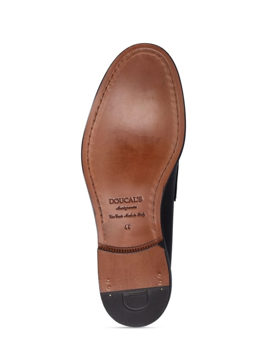 Doucal's: Penny Moc leather loafers - Black - men_4 | Luisa Via Roma