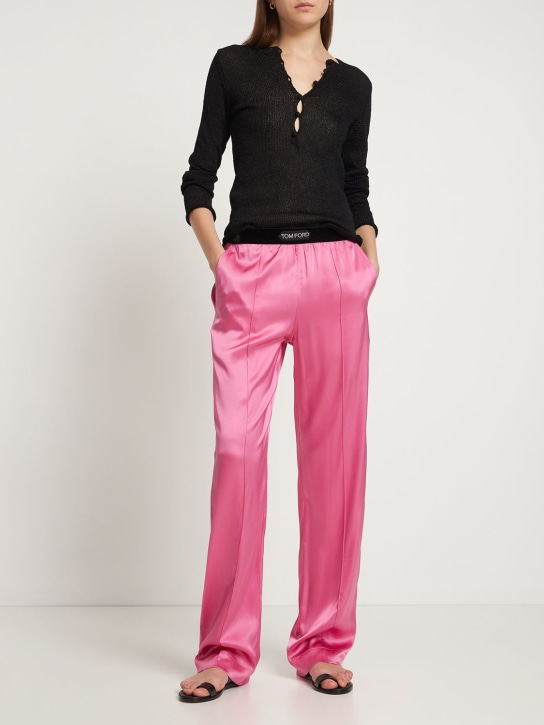 Tom Ford: Pantalon de pyjama en satin de soie à logo - Rose - women_1 | Luisa Via Roma