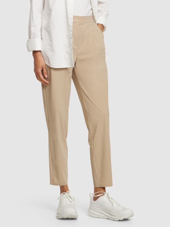 Hoka: Clifton 9 sneakers - women_1 | Luisa Via Roma