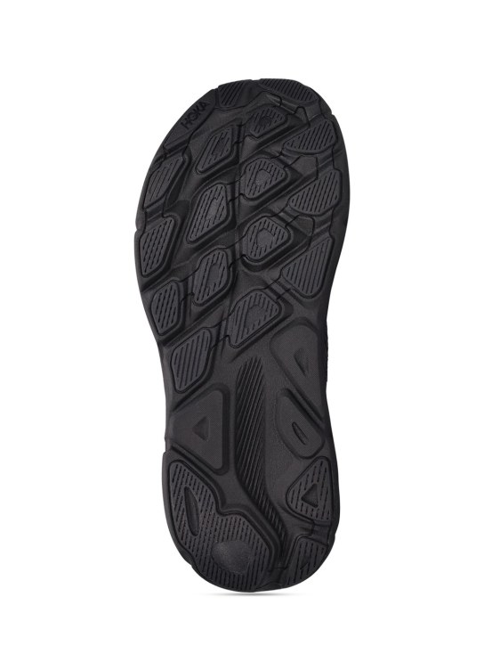 Hoka: Clifton 9 sneakers - Black - women_5 | Luisa Via Roma
