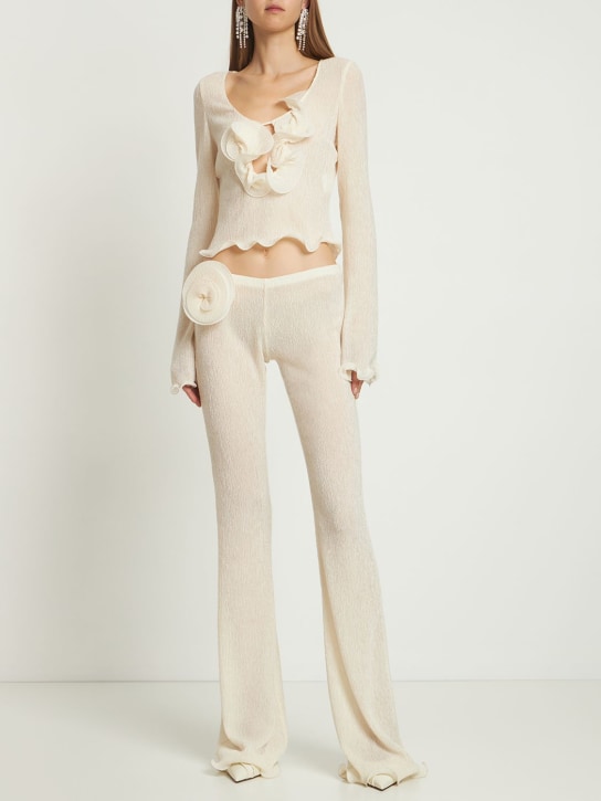 Magda Butrym: 花朵装饰打褶针织喇叭裤 - 奶油色 - women_1 | Luisa Via Roma