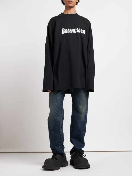 Balenciaga: T-shirt oversize en coton - Noir/Blanc - men_1 | Luisa Via Roma