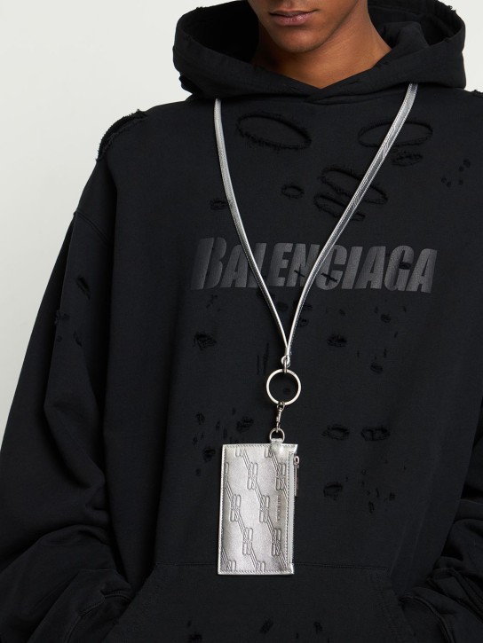 Balenciaga: Porte-cartes zippé en cuir avec porte-clés - Argent - men_1 | Luisa Via Roma