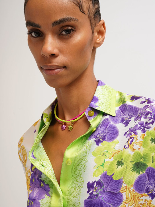 Versace: Collier en cuir à pendentif Medusa - Fuchsia - women_1 | Luisa Via Roma