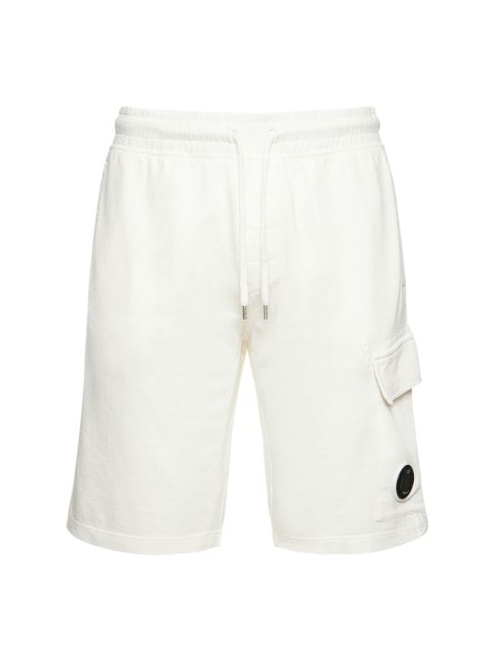 C.P. Company: Shorts cargo de algodón - Blanco - men_0 | Luisa Via Roma