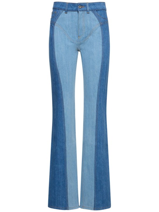 Jeans acampanados de denim para mujer