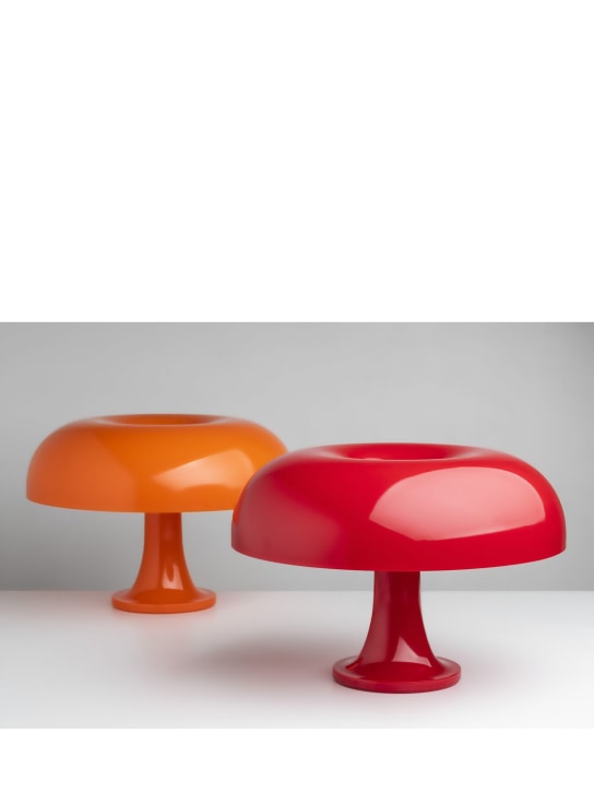 Artemide: Nessino table lamp - Rosso - ecraft_1 | Luisa Via Roma
