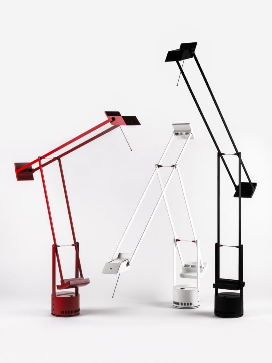 Artemide: Tizio 35 table lamp - Rosso - ecraft_4 | Luisa Via Roma