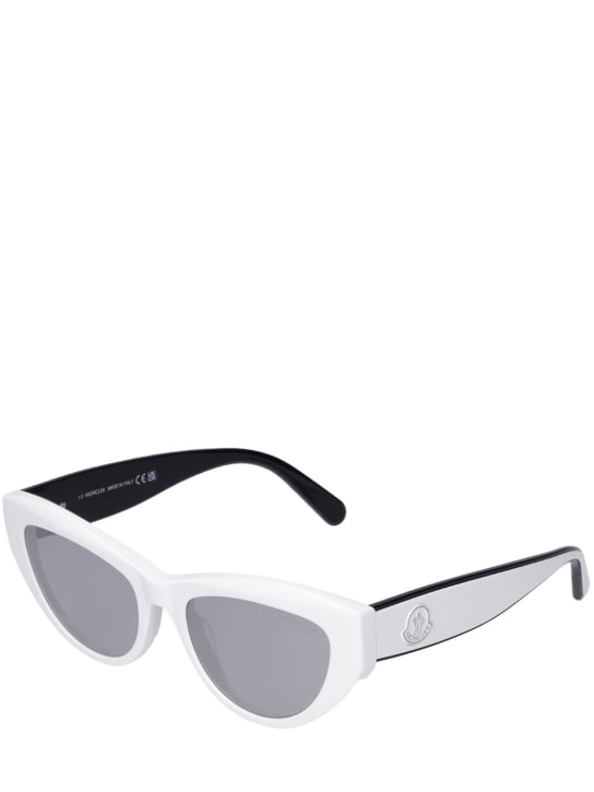 Moncler: Modd sunglasses - White/Smoke - women_1 | Luisa Via Roma