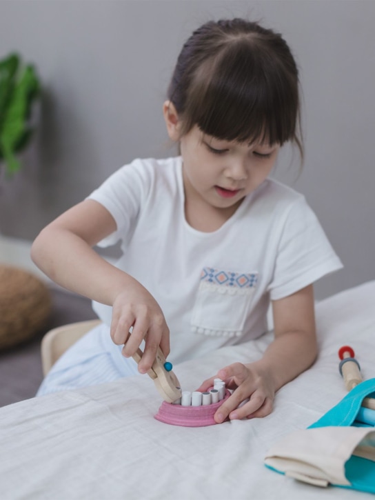 PlanToys: Dentist's Kit w/accessories - Multicolore - kids-girls_1 | Luisa Via Roma