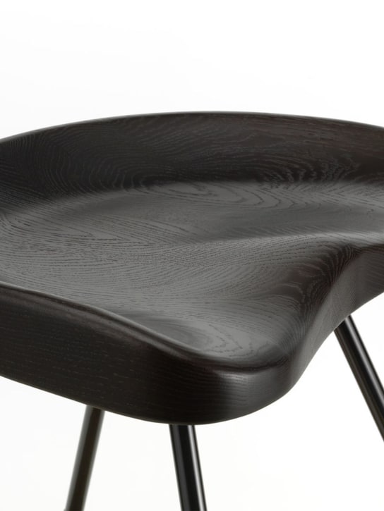 Vitra: Tabouret 307 stool - Black - ecraft_1 | Luisa Via Roma