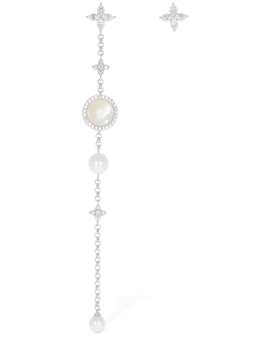 Apm Monaco: Asymmetrische Ohrringe „Eternelle Pearl“ - Silber/Weiß - women_0 | Luisa Via Roma