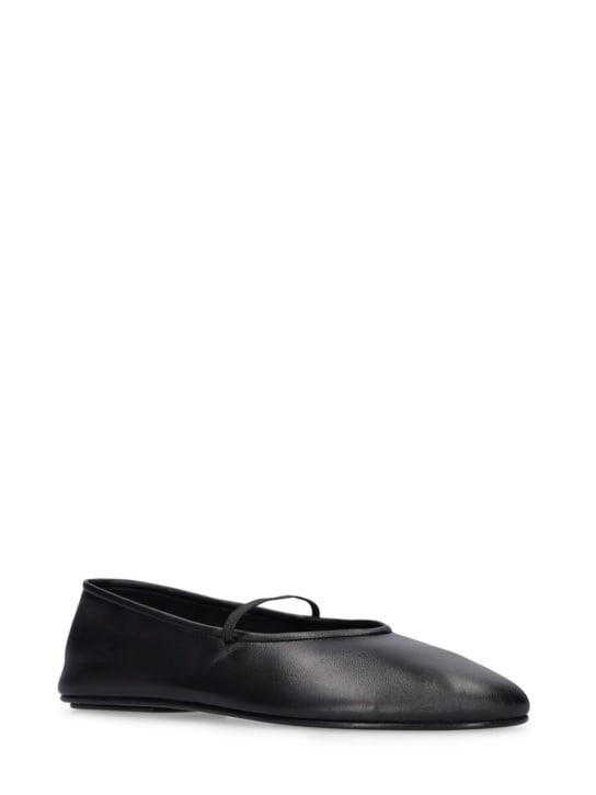 The Row: 10毫米Elastic Ballet皮革平底鞋 - 黑色 - women_2 | Luisa Via Roma