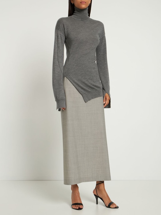 The Row: Nomi精细羊绒高领毛衣 - 灰色 - women_1 | Luisa Via Roma